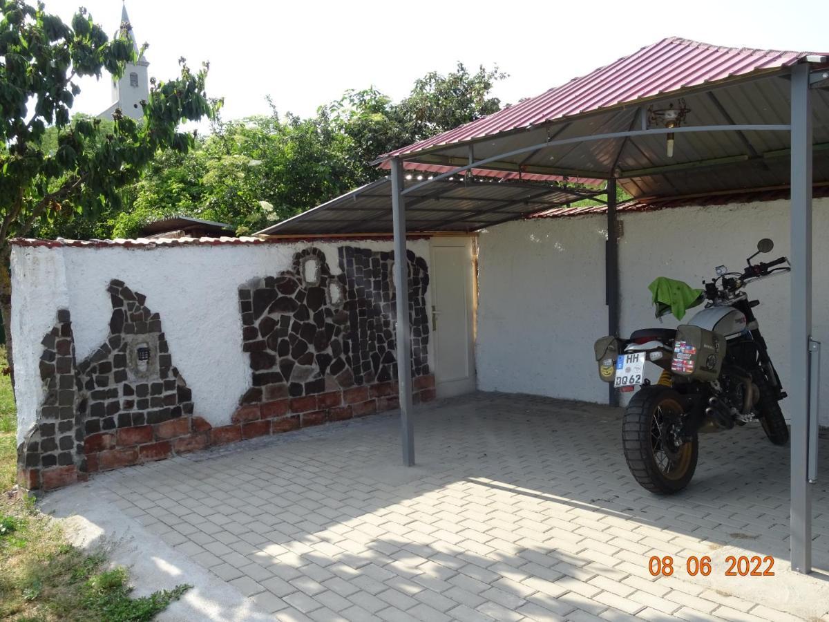 Guesthouse Ilona Velky Kamenec Dış mekan fotoğraf