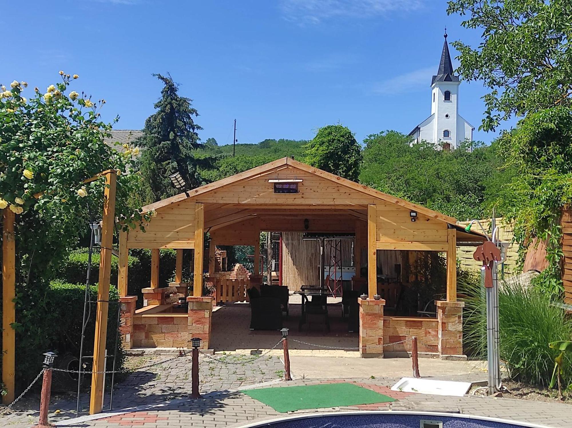 Guesthouse Ilona Velky Kamenec Dış mekan fotoğraf